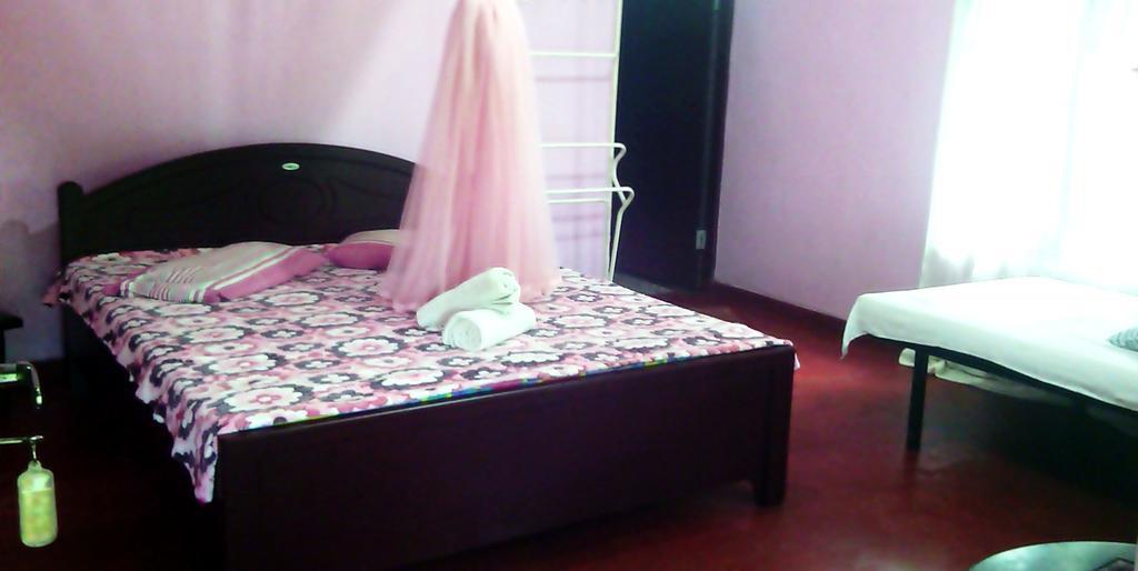 Haniffas Holiday Inn Kandy Ruang foto