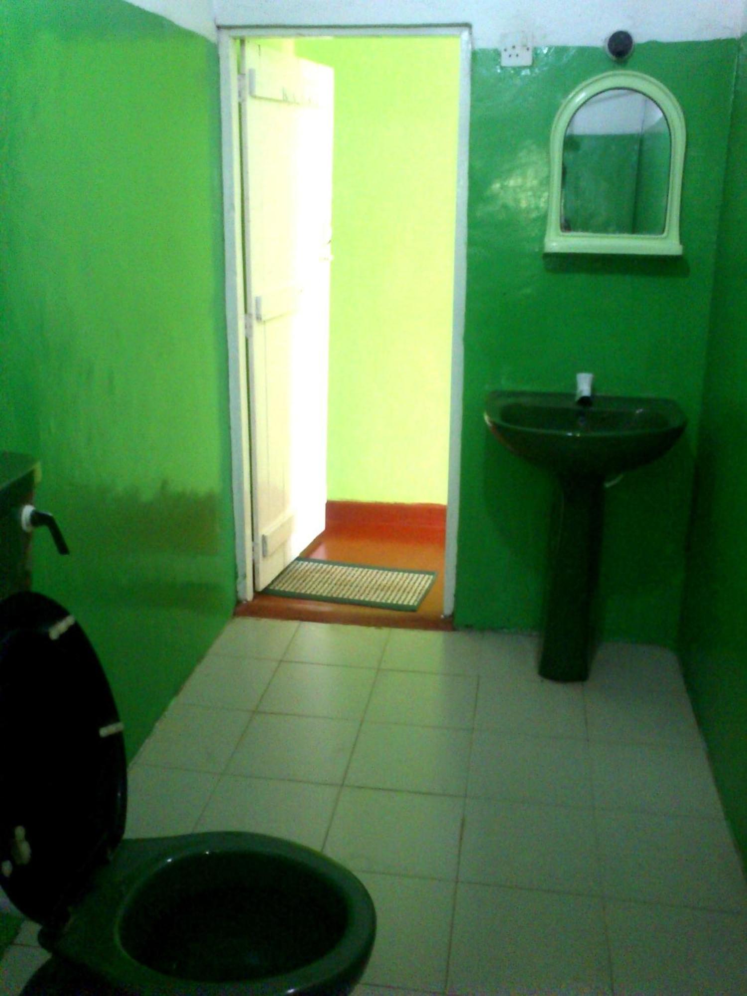 Haniffas Holiday Inn Kandy Ruang foto